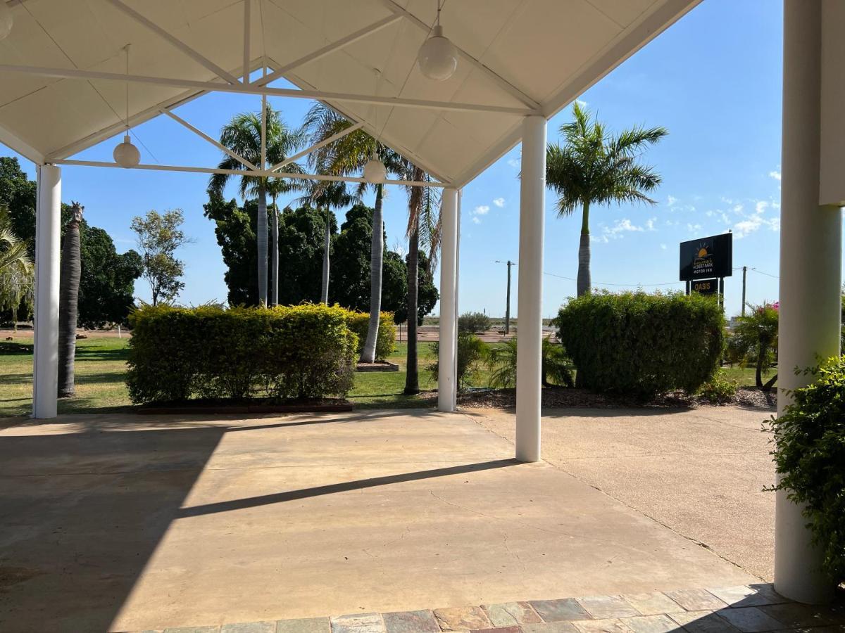Albert Park Motor Inn-King Beds-Pool-Shaded Parking Longreach Exterior photo